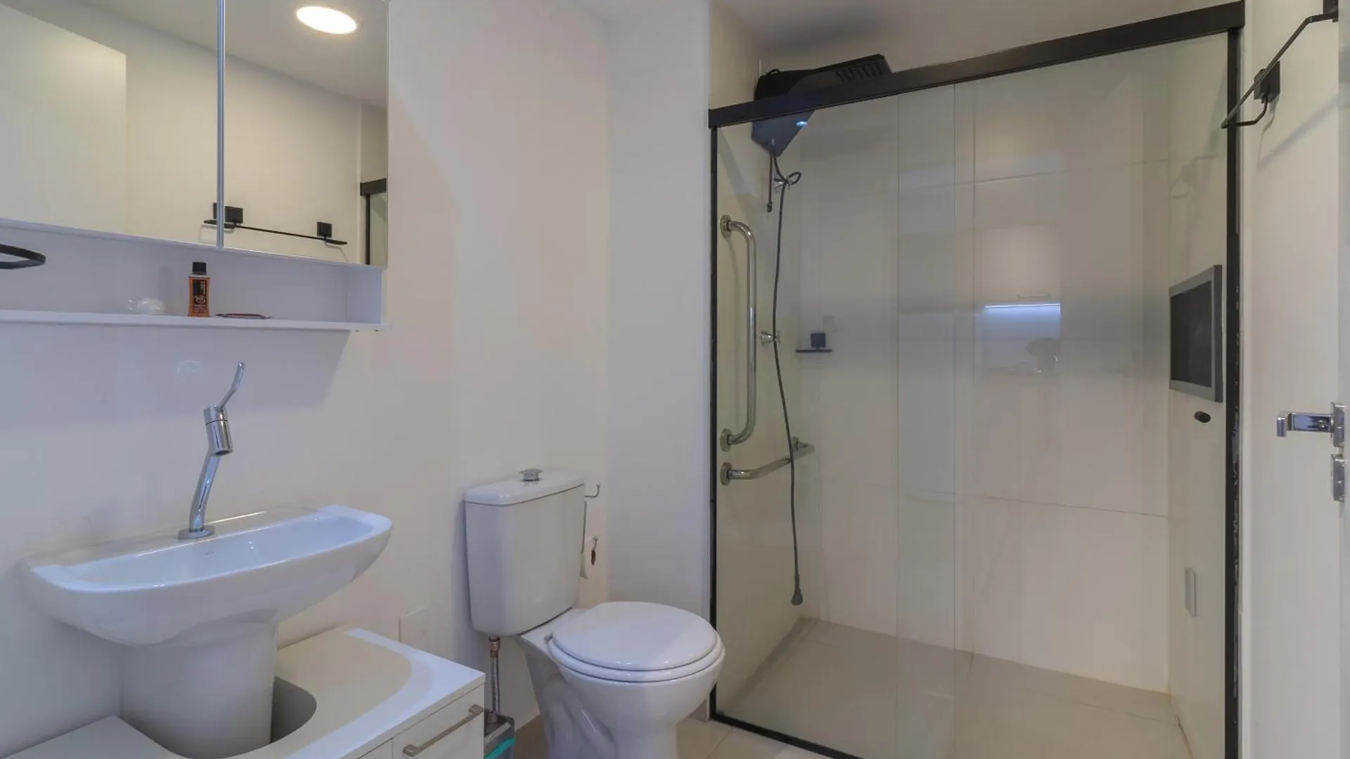 Flat Novissimo A 200M Do Metro Vila Madalena Sao Paulo Apartment